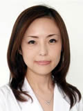 菅谷奈美（歯科医）